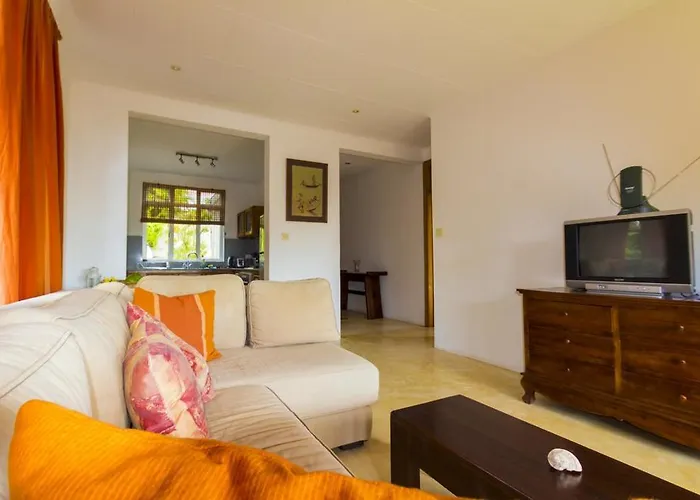 La Batie Selfcatering * Beau Vallon (Mahe)